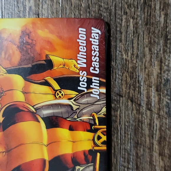 NWT DVD sealed Marvel Knights astonishing X-Men torn animation rare sealed new - Picture 3 of 7